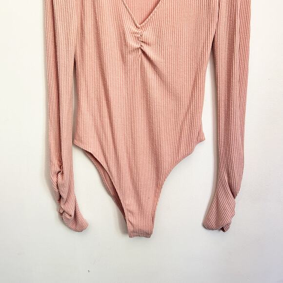 Free People Intimately Ribbed Long Sleeve Bodysuit Pink Size L - Picture 4 of 7